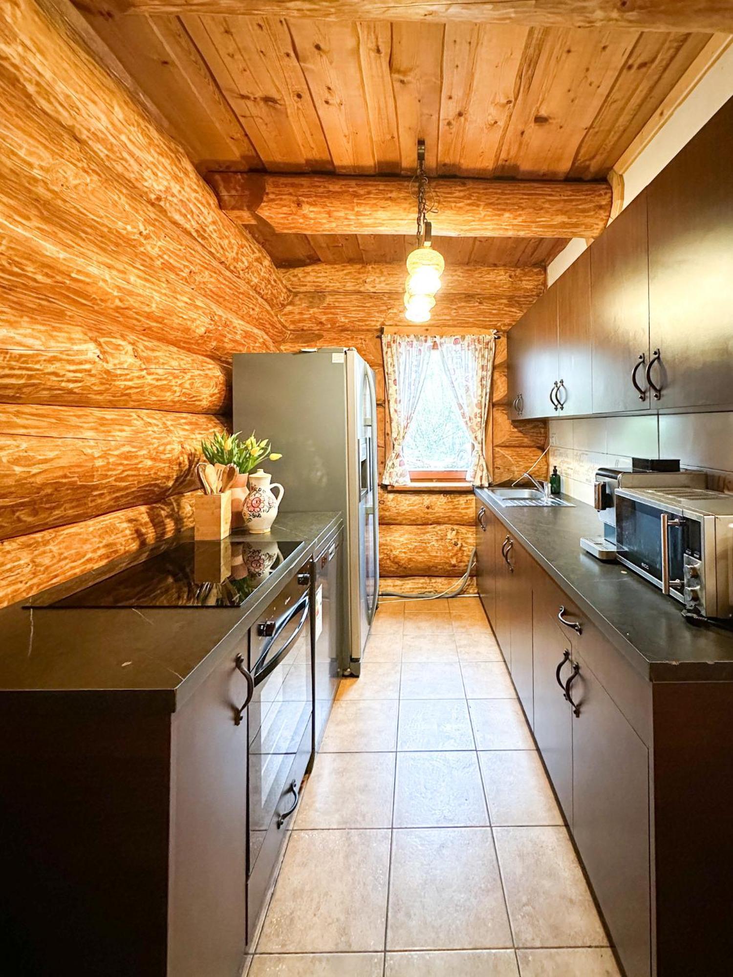 Chalet Medved, Vlk, Liska Zrubova Rozpravka Nad Rybnikom *