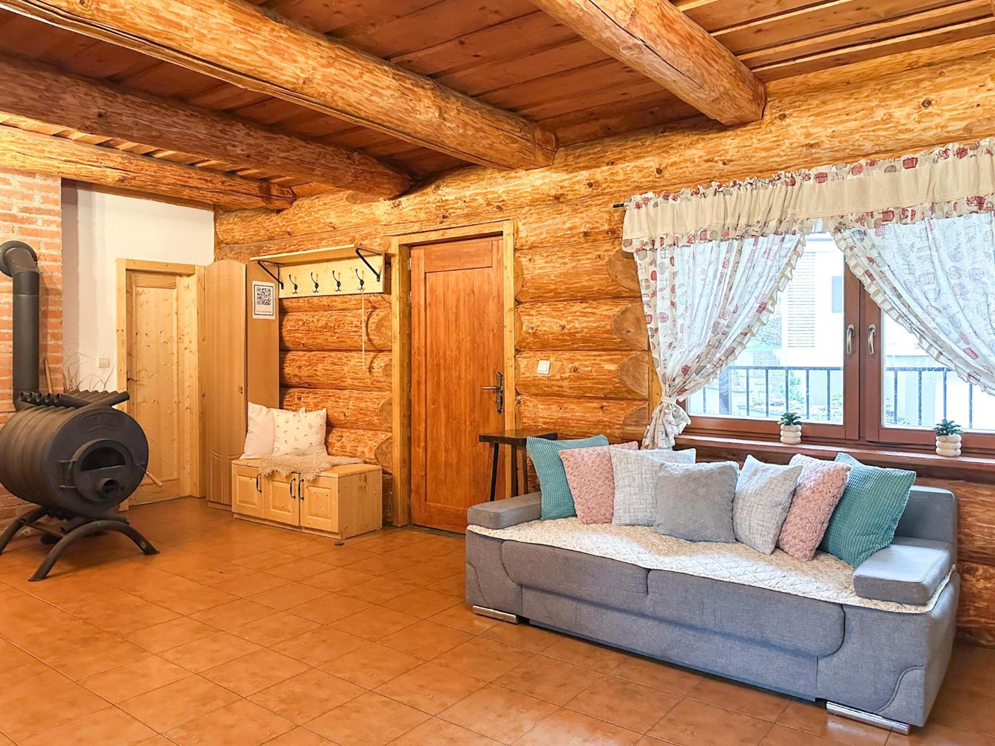 Chalet Medved, Vlk, Liska Zrubova Rozpravka Nad Rybnikom