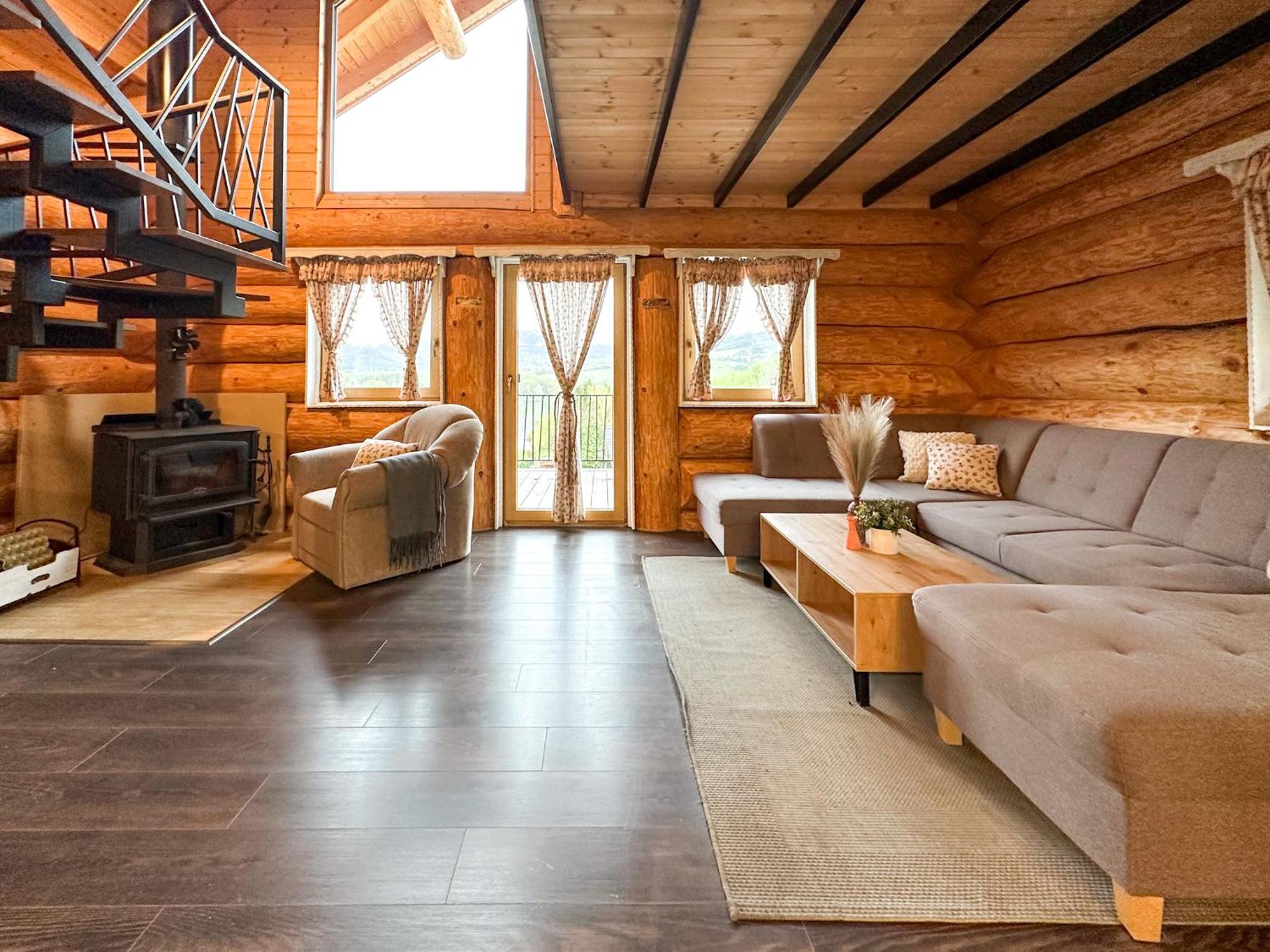 Chalet Medved, Vlk, Liska Zrubova Rozpravka Nad Rybnikom Kostolna Ves