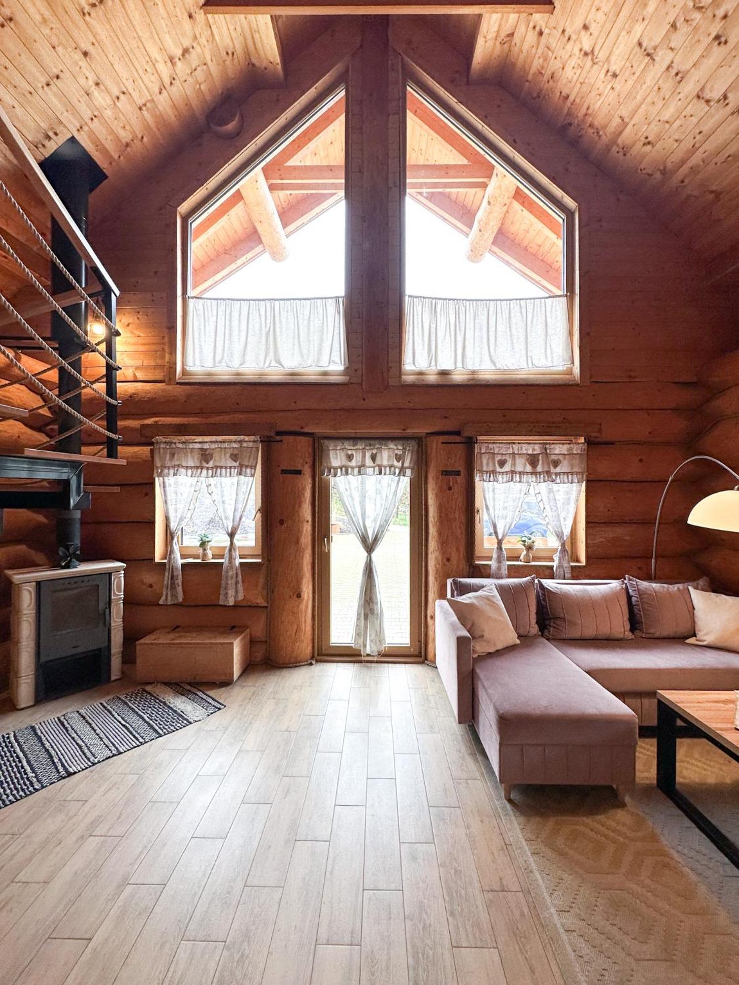 Chalet Medved, Vlk, Liska Zrubova Rozpravka Nad Rybnikom Kostolna Ves